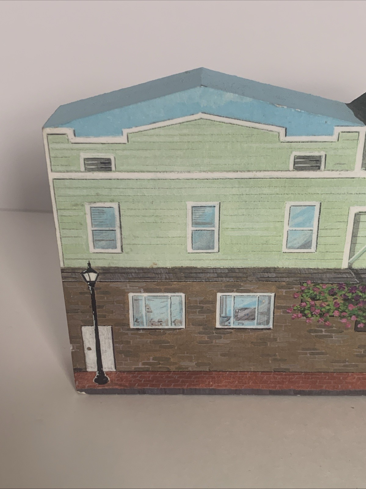 Fernwood of Maine Parks Hardware Store Orono Handcrafted Wood Shelf Sitter Block