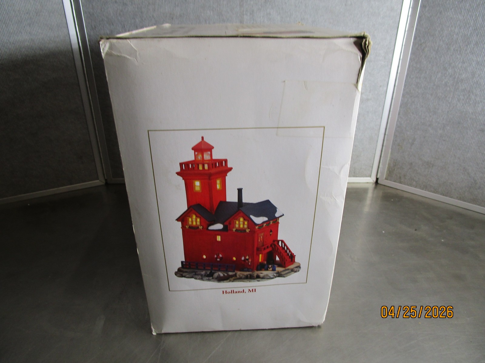 Harborside Village Holland MI Lighted Porcelain House