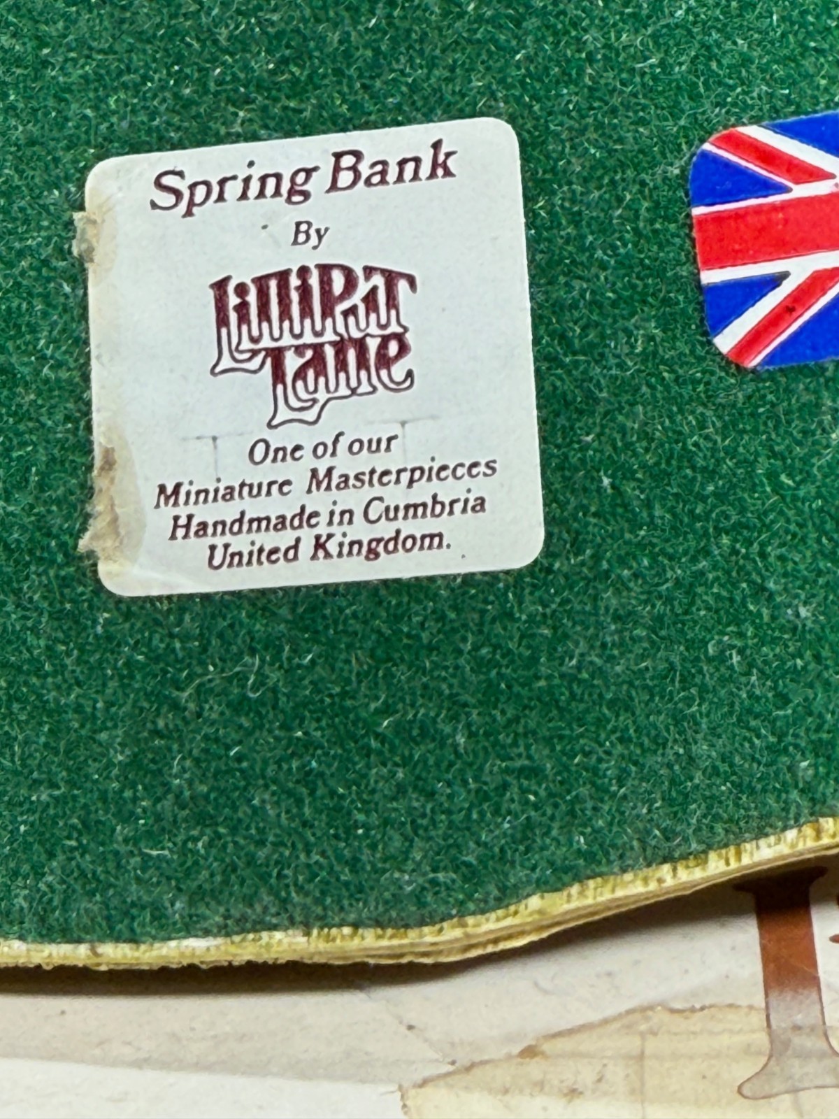 Lilliput Lane “Spring Bank” Miniature Masterpiece with box United Kingdom