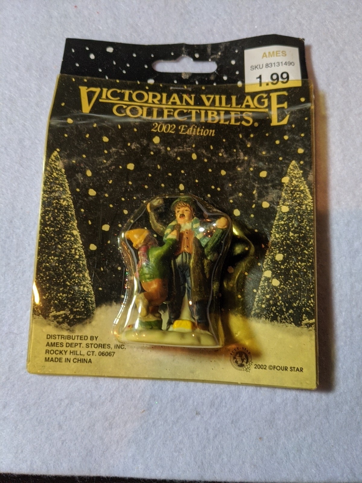 Victorian Village Collectibles Christmas 2002 Victorian Man & Young Girl Playing