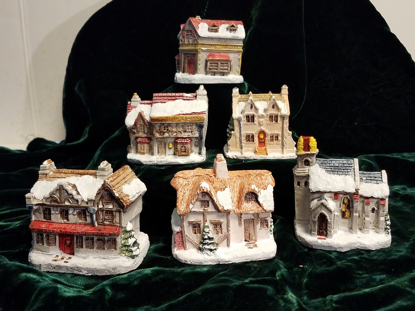 Lot of 6 Dickens Christmas Scrooge Cratchit Butcher Church Toy shop 1988 RSVP