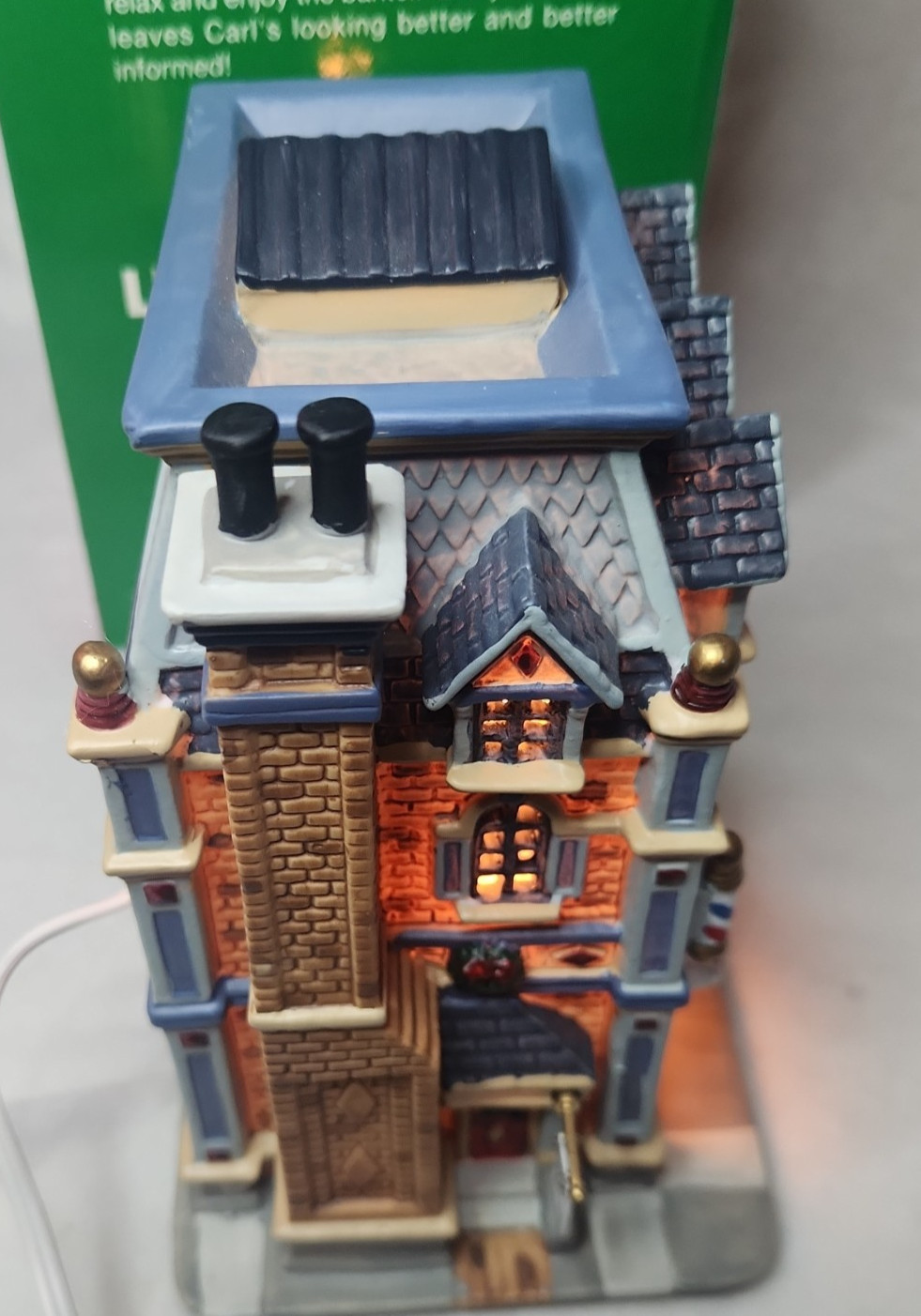 Lemax Coventry Cove “Carl’s Barber Shop” #55721 Christmas Village IOB w/cord