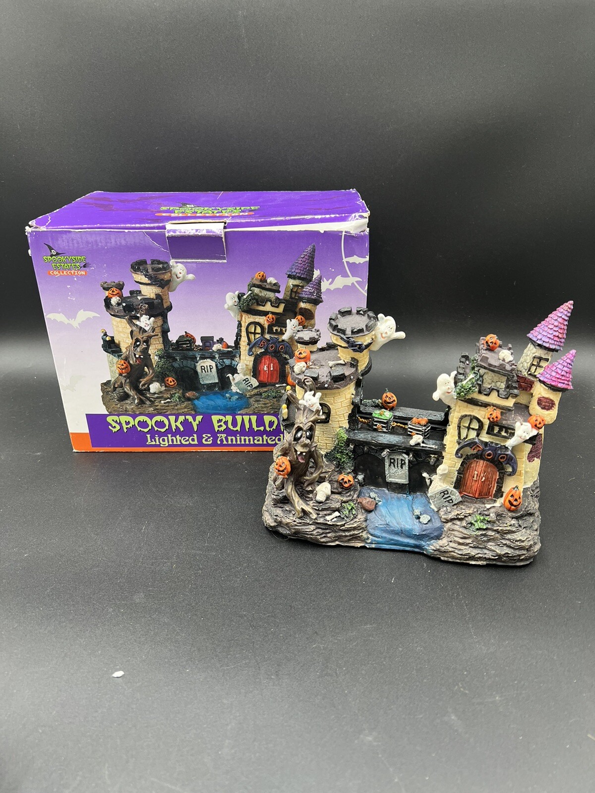 VTG SPOOKY HALLOWEEN LIGHTED ANIMATED HAUNTED CASTLE- SEE NOTES