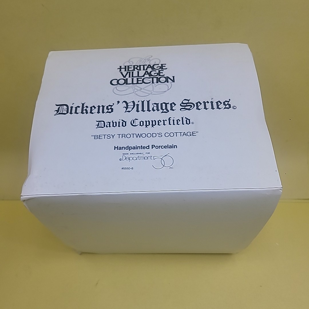 Dept 56 BETSY TROTWOOD’S COTTAGE David Copperfield Christmas Village 5550-6