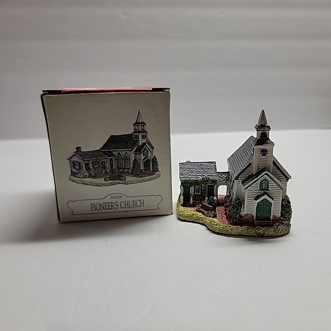 Liberty Falls Pioneer’s Church Americana Collection AH108 1996 Original Box