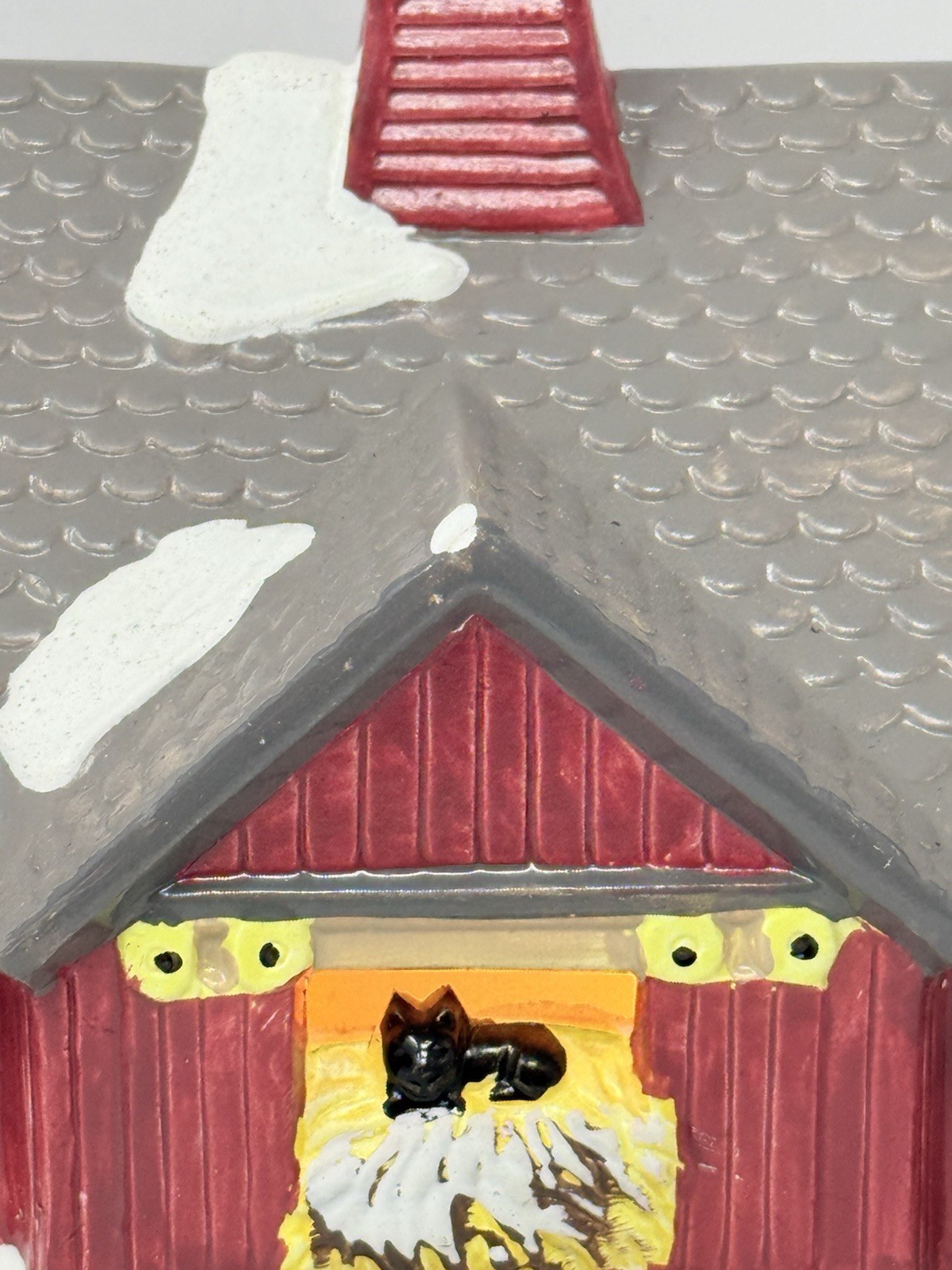 Dept 56 Snow Village 1987 RED BARN #50814 Retired 1988 With Light No Box Read