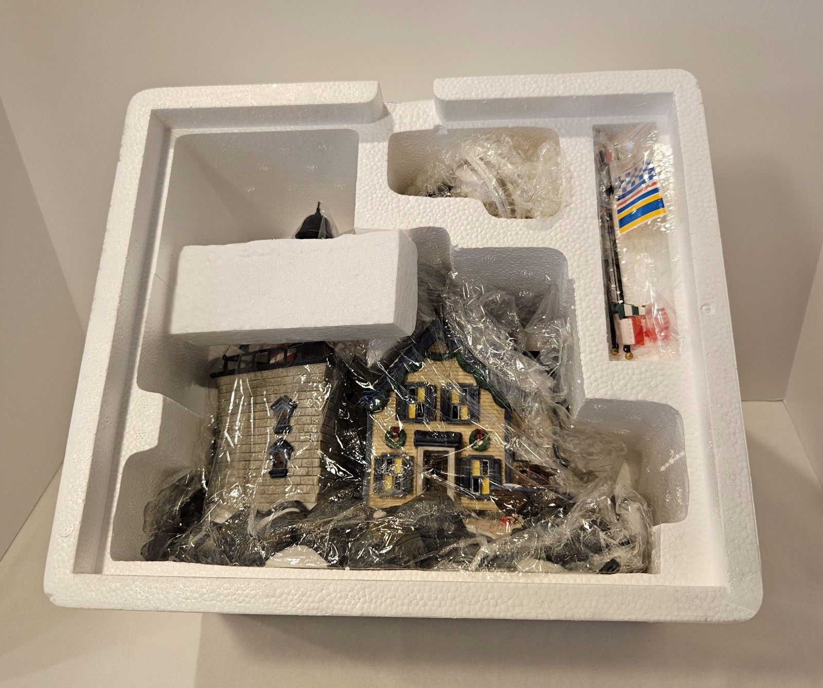 Dept 56 New England Village Series “Trinity Ledge” RETIRED *VIDEO* #56.56611