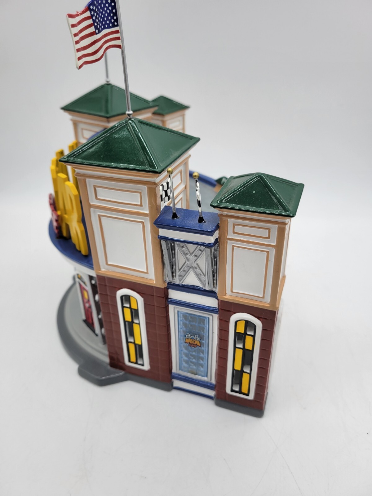 Dept 56 The Original Snow Village NASCAR Cafe Includes Racing Car – Complete