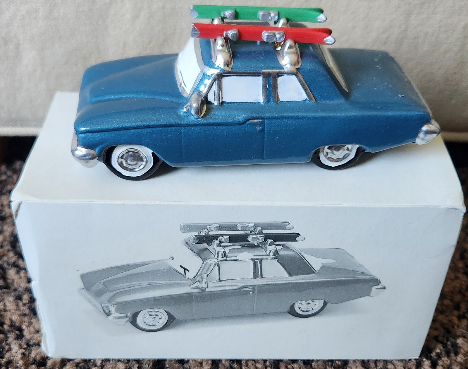Vintage Dept. 56 Snow Village 3 pc Ceramic School Bus/Car/Basketball Set