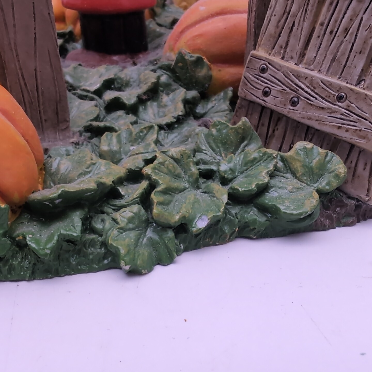 Dept. 56 Peanuts IT’S THE GREAT PUMPKIN! Halloween Lit Scene LOOK