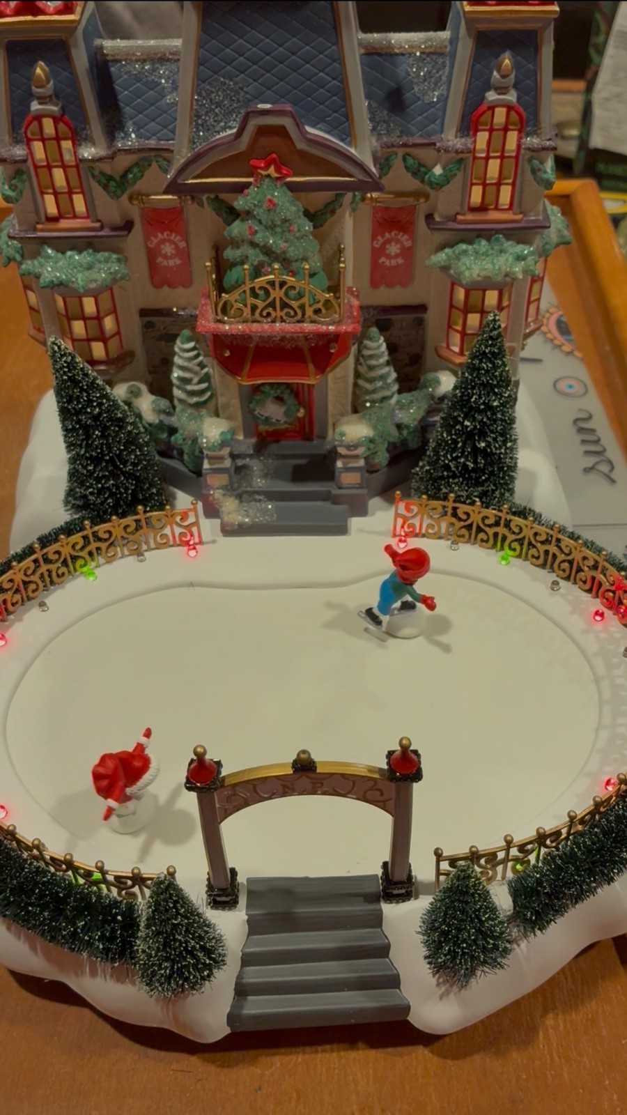 Dept 56 North Pole Series Glacier Park Pavilio- Complete Set