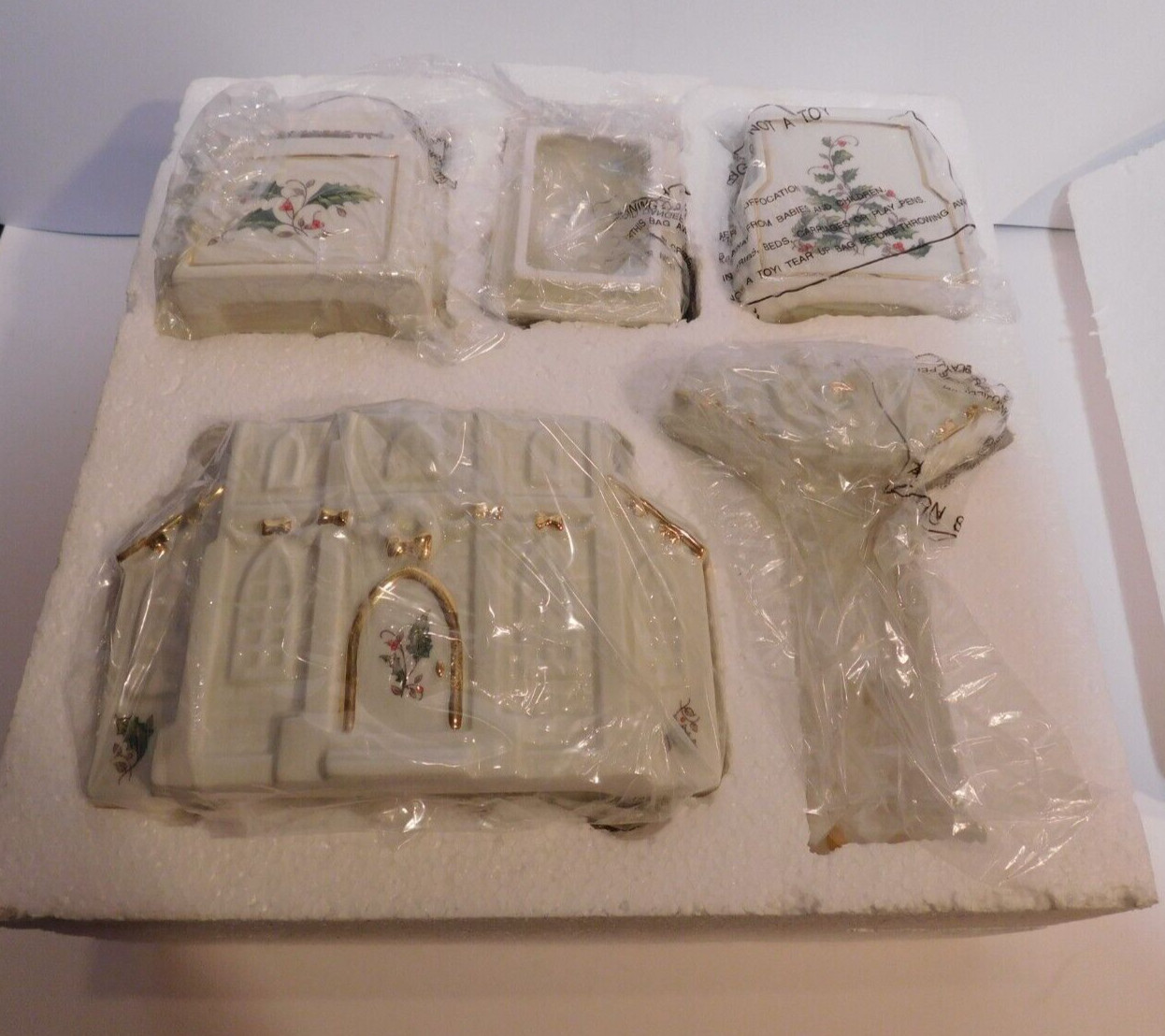 Vintage Meier & Frank Christmas Village Porcelain White/Gold Trim New In Box