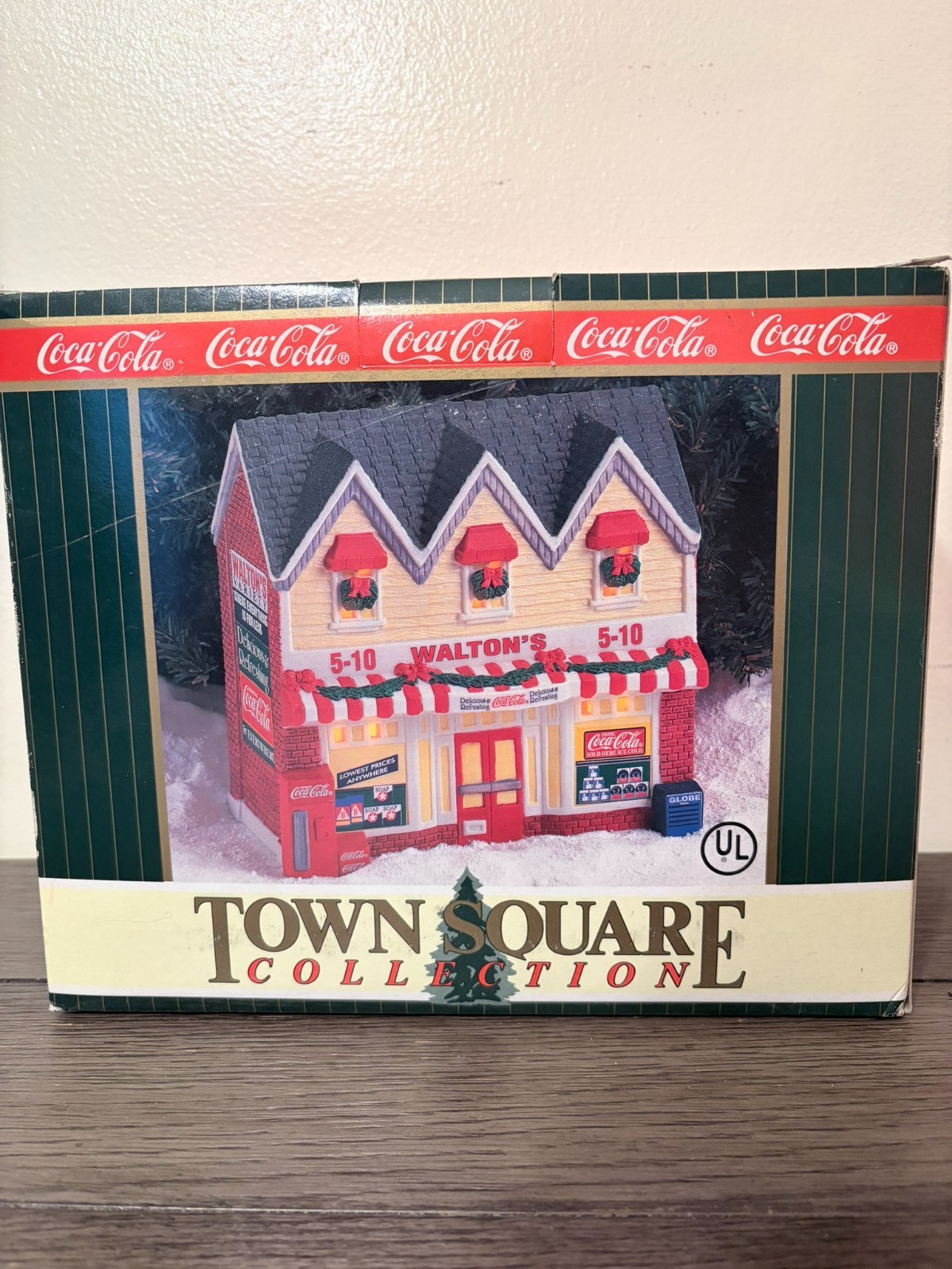 Vintage Collectors Coca-Cola Town Square Collection Walton’s 5 & 10 1996