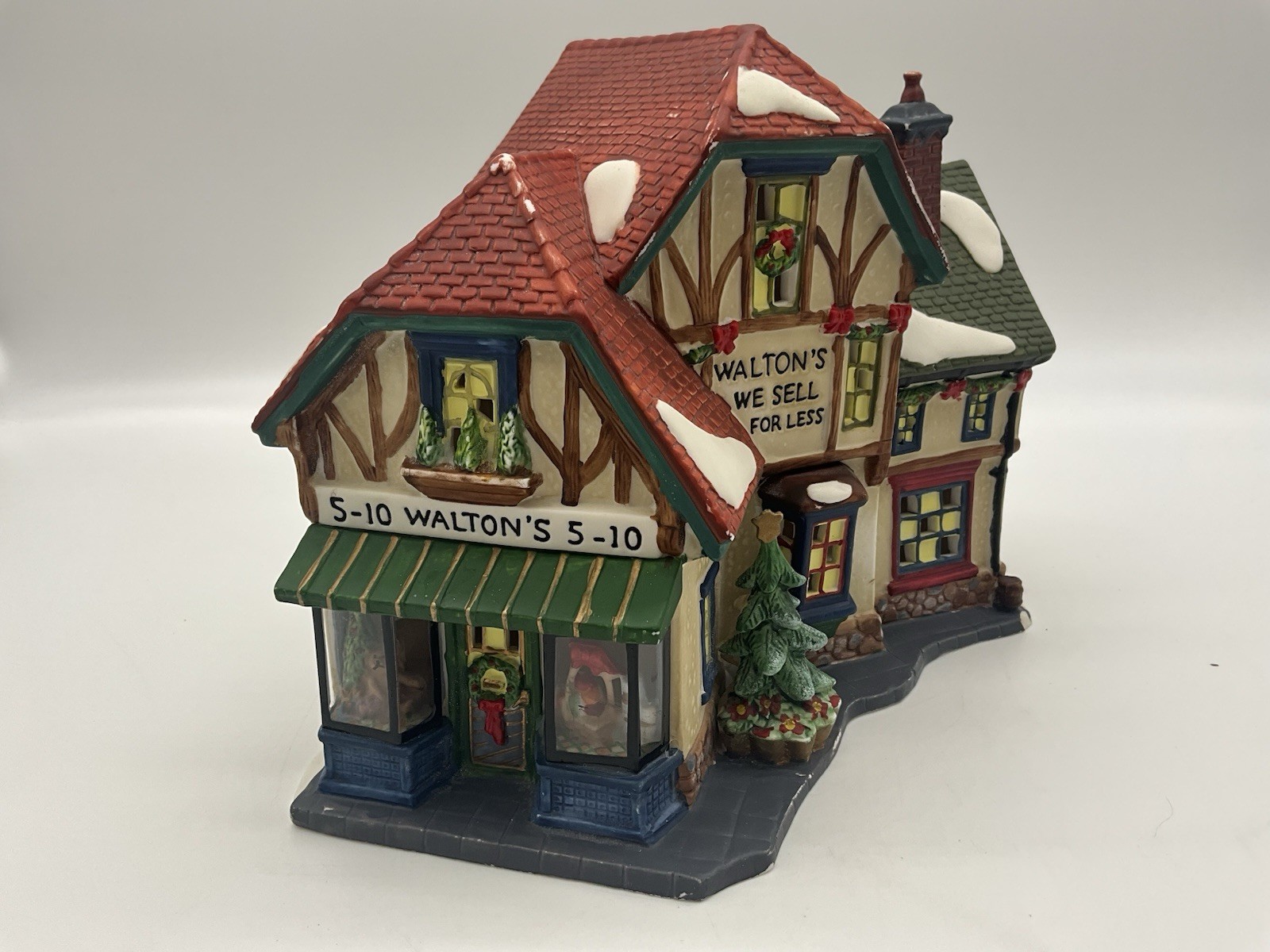 Holiday Time Walton’s 5 & 10 Lighted Christmas Village Building Vtg 1990s