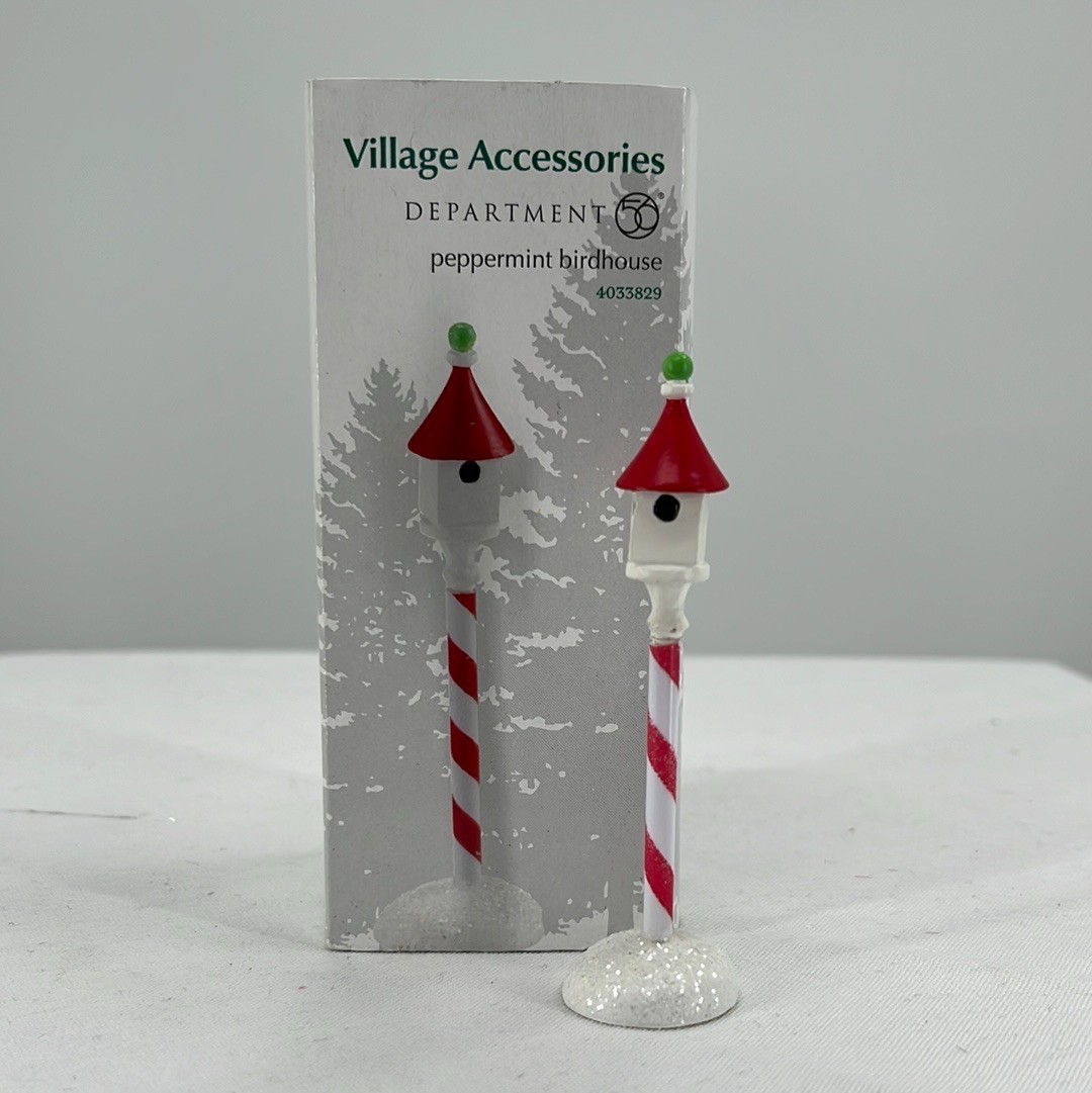 Dept 56 PEPPERMINT BIRDHOUSE 4033829 Village Accessories DEPARTMENT D56 New