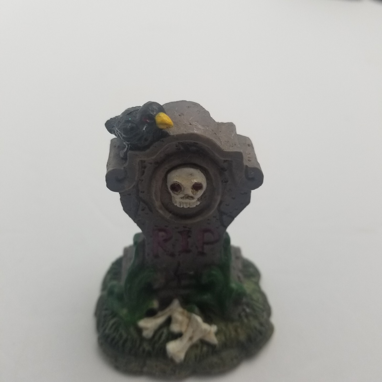 Halloween Cemetery Graveyard Table Top Accessories