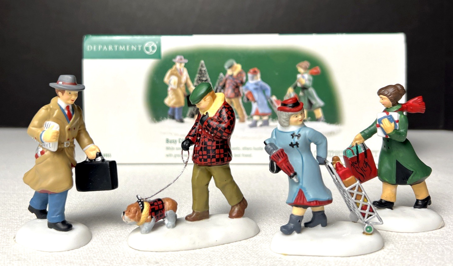 Department 56: Christmas Village-Busy City Sidewalks (Set of Four) 5658955