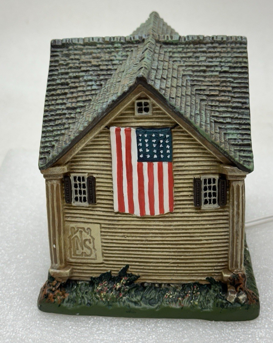 Lang Wise Liberty Village Toy Chest First Edition 1997 Lighted House Patriotic