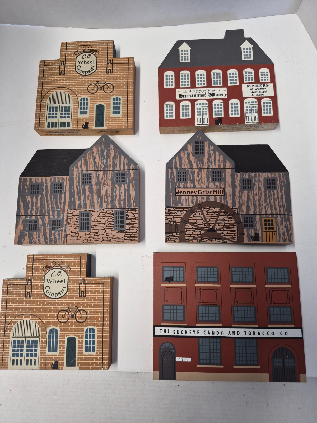 Pre-owned Cats Meow Lot Of 4 with 2 Duplicates Tradesman Series Pieces