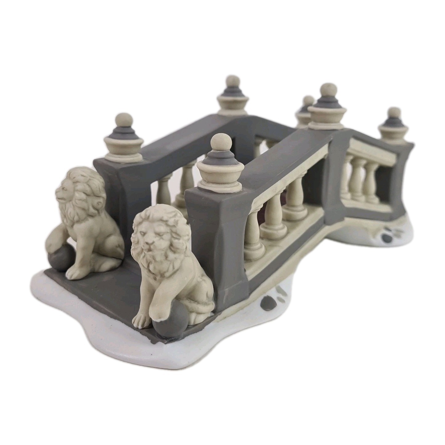 🚨 Department 56 “Lionhead Bridge” 5864-5 Heritage Village Porcelain Accessories