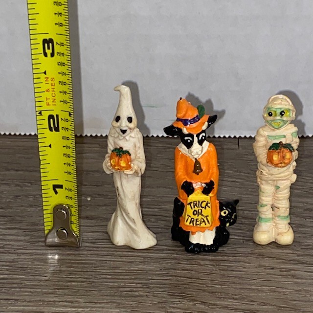 Halloween Village Figures Mummy Ghost Cow Trick or Treat Black Cat