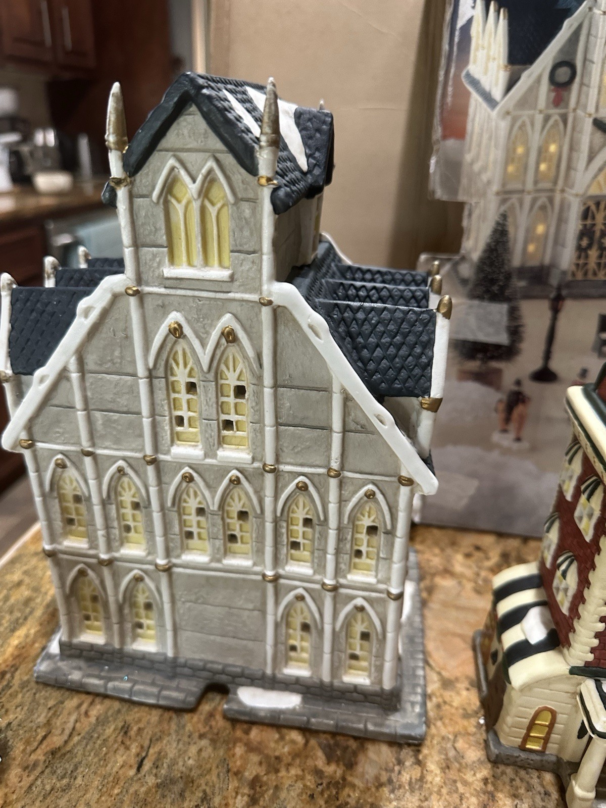 Grandeur Noel Victorian 24 Piece Porcelain Village Without Internal Lights