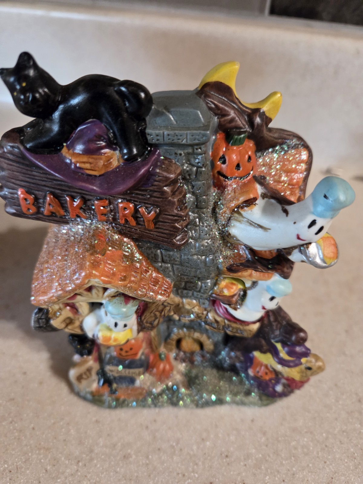 Halloween Village House Bakery 4×5 Inches Halloween Decor