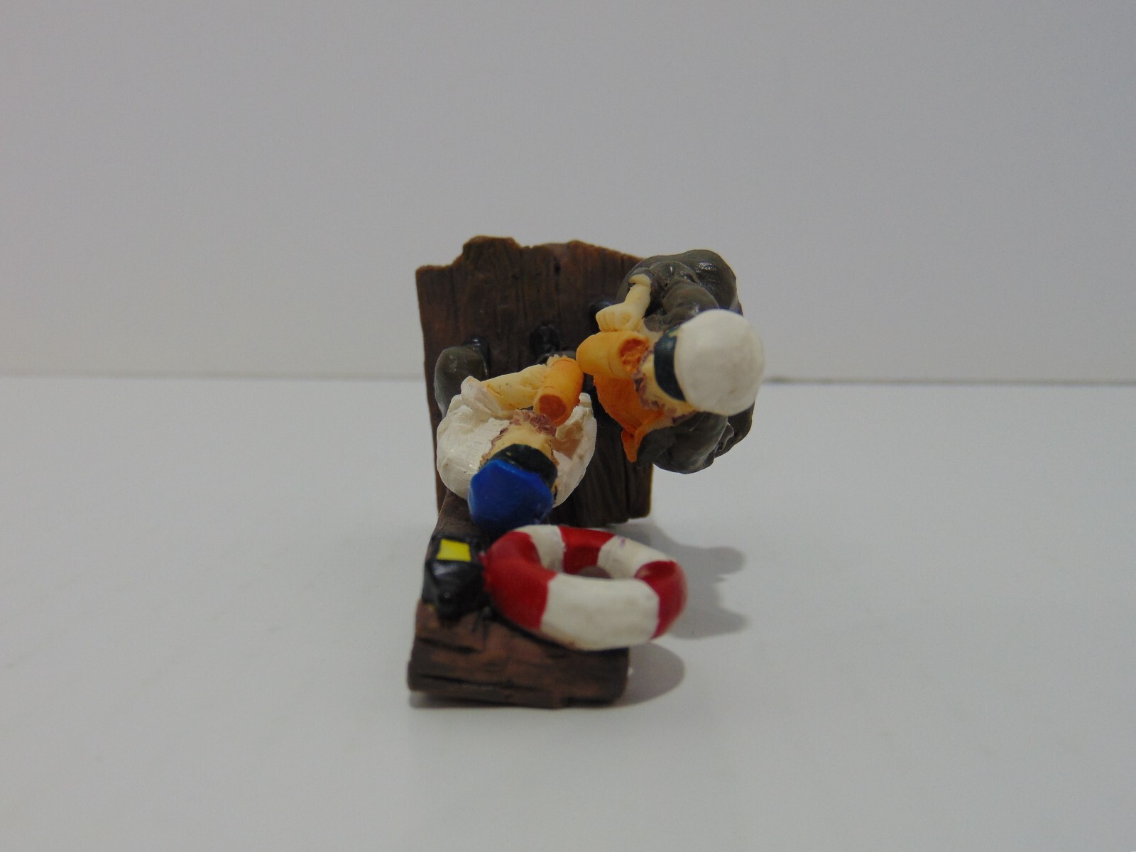 Nautical Figurine Old Salts At The Tavern 1995 Beachcombers Inc No Box