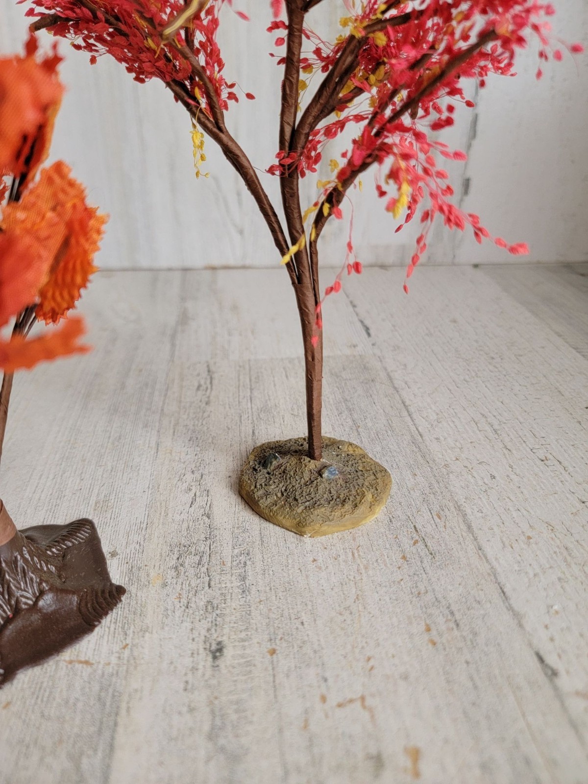 Lemax set tree fall leaf village Halloween accessory set