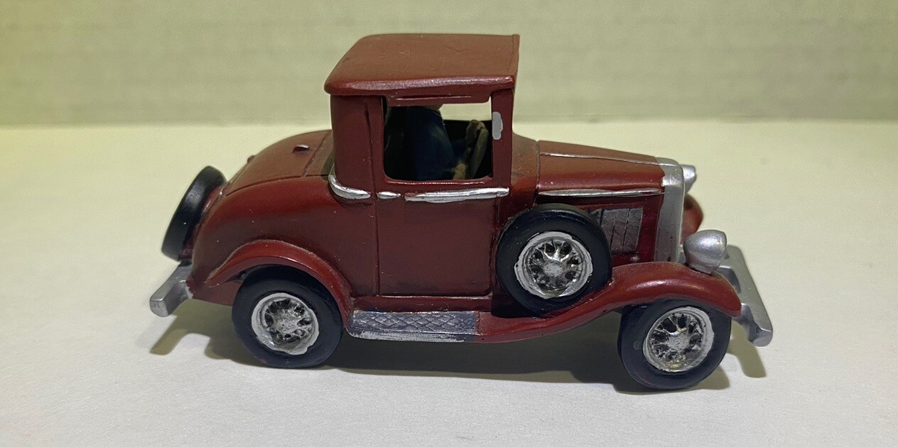 Hawthorne Village 3” Wine Color “Red Car” With Driver 2000