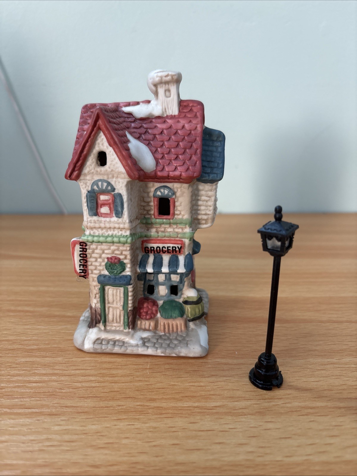 Vintage Share The Joy Illuminated Christmas Village Grocery, No Light