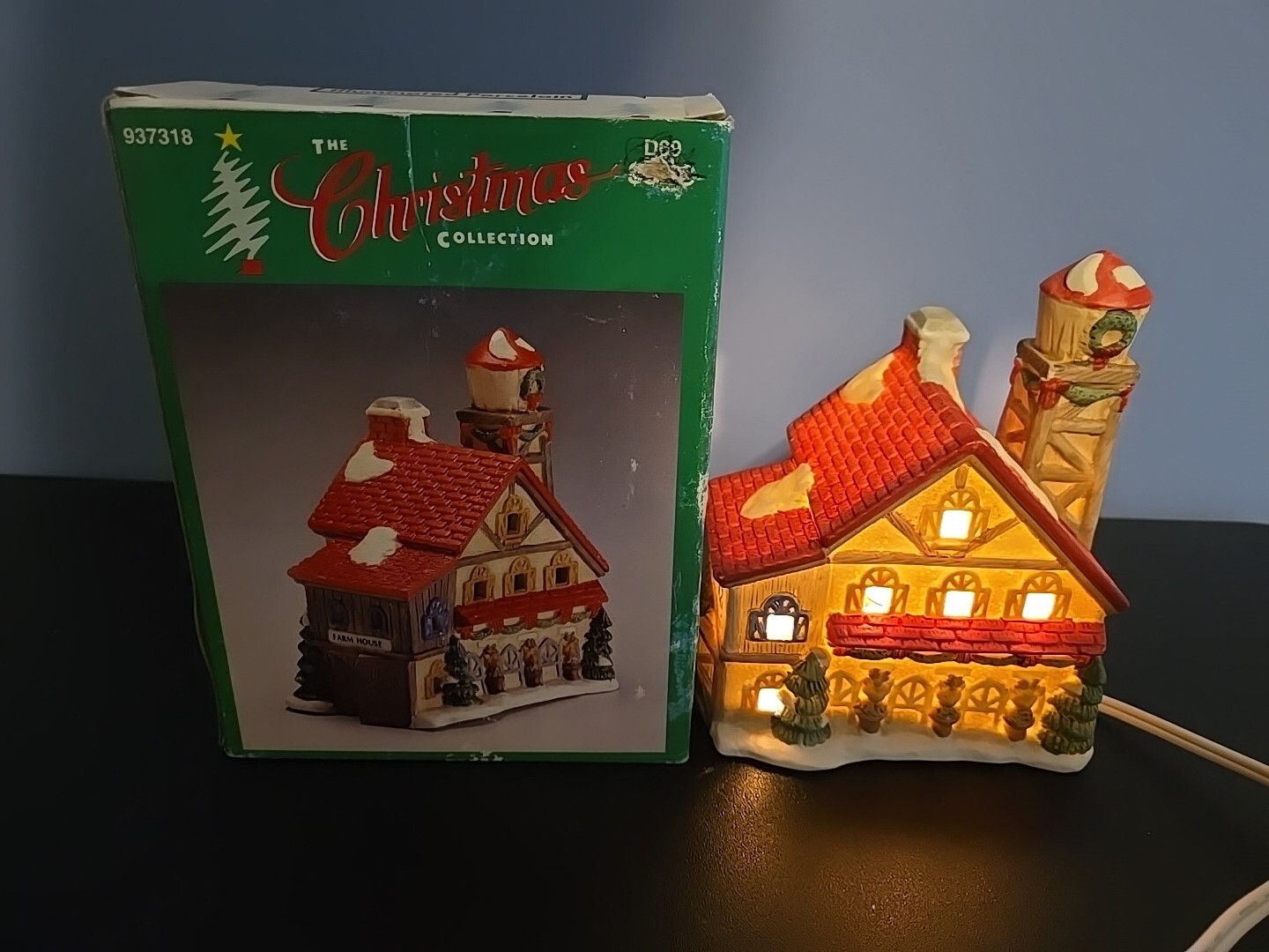 Vintage Christmas Village House Light “Farm House”
