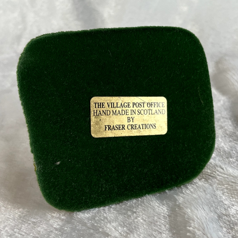 Fraser Creations Miniature Post Office Sculpture Made in Scotland – 1990 – NICE!