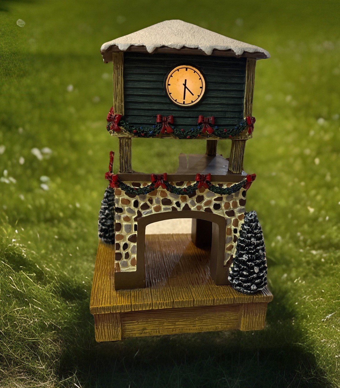 Hawthorne Village – Train Station Railroad Accessory – Clock Tower