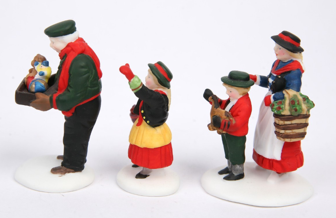 Department 56 Heritage Village Accessories 5616-2 Toy Peddler Set of 3 in Box