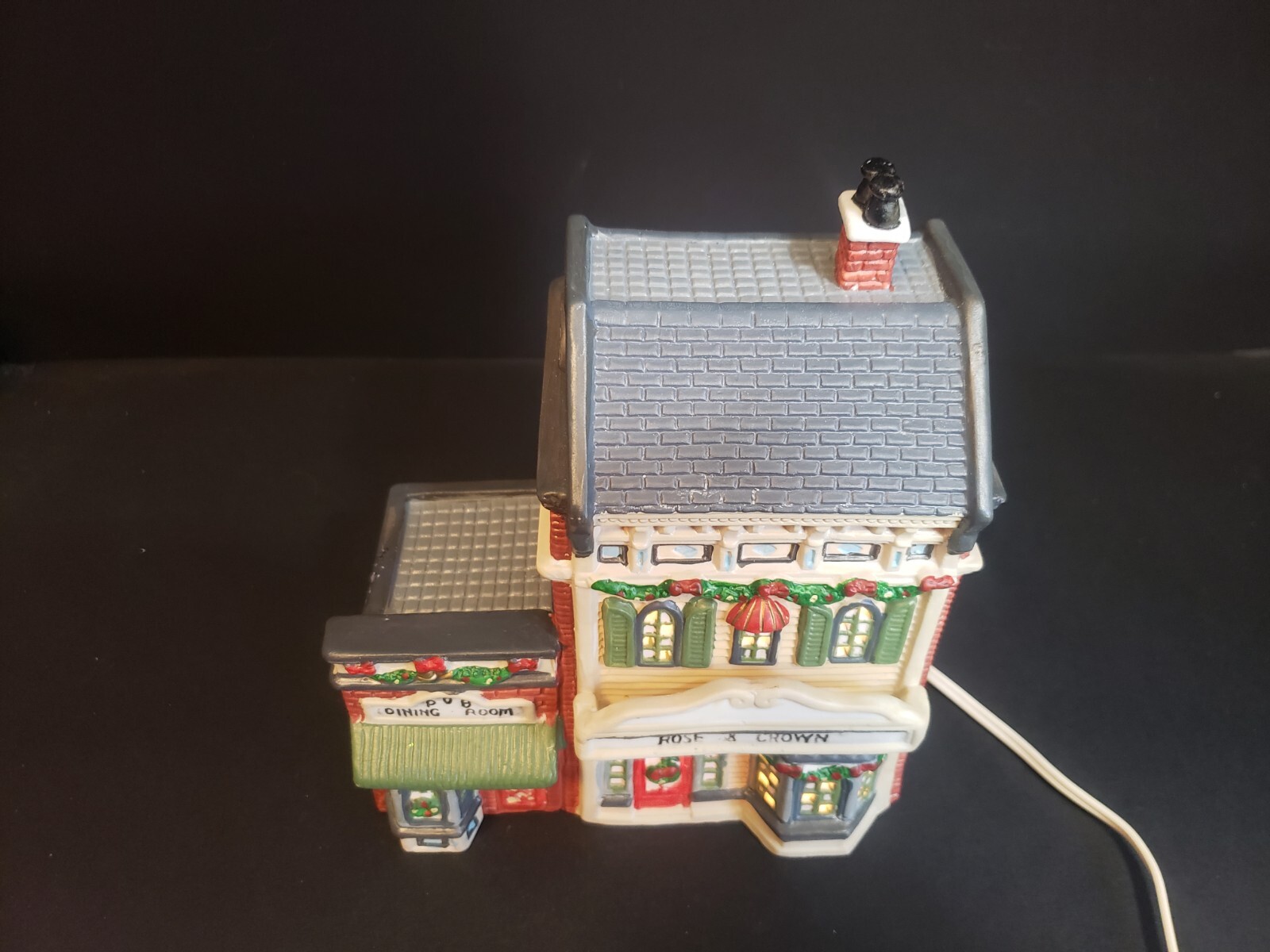 Heartland Valley Village Dickens Keepsakes Christmas Village Pub and Shop Store