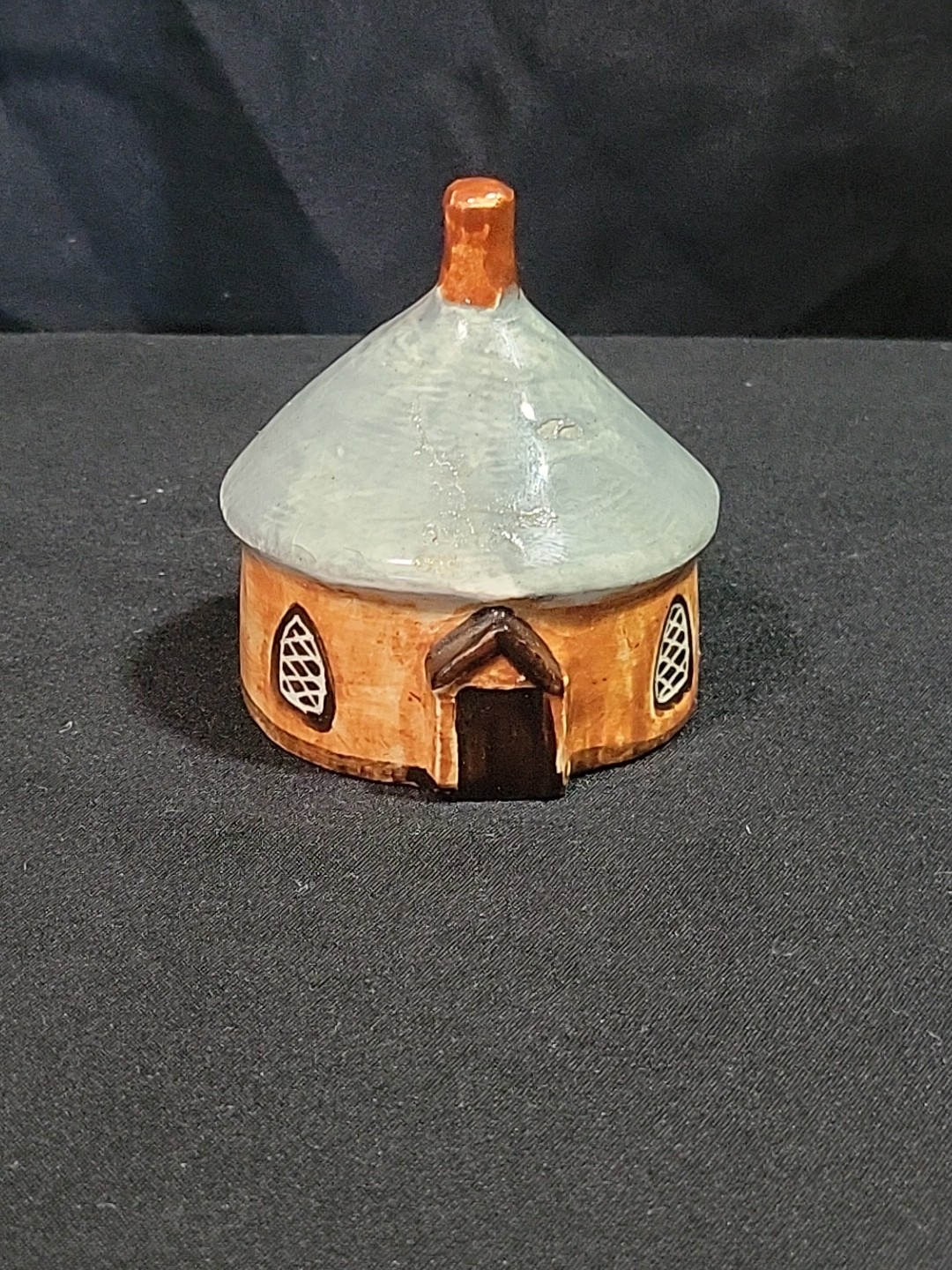 Mullen End Studio Ltd Cottage Miniture House