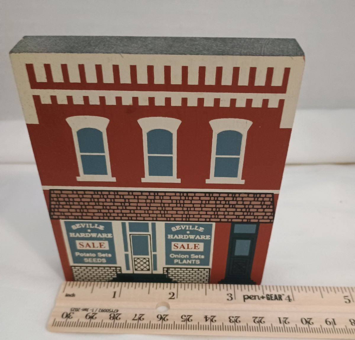 THE CAT’S MEOW VILLAGE MIXED WOOD HOME BUILDINGS + MORE LOT Of 7 SIGNED