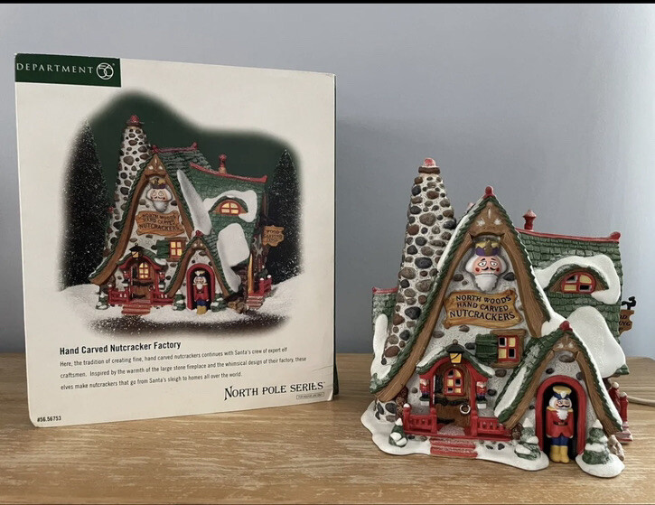Department 56 Hand Carved Nutcracker Factory #56.56753 Christmas Village Works!