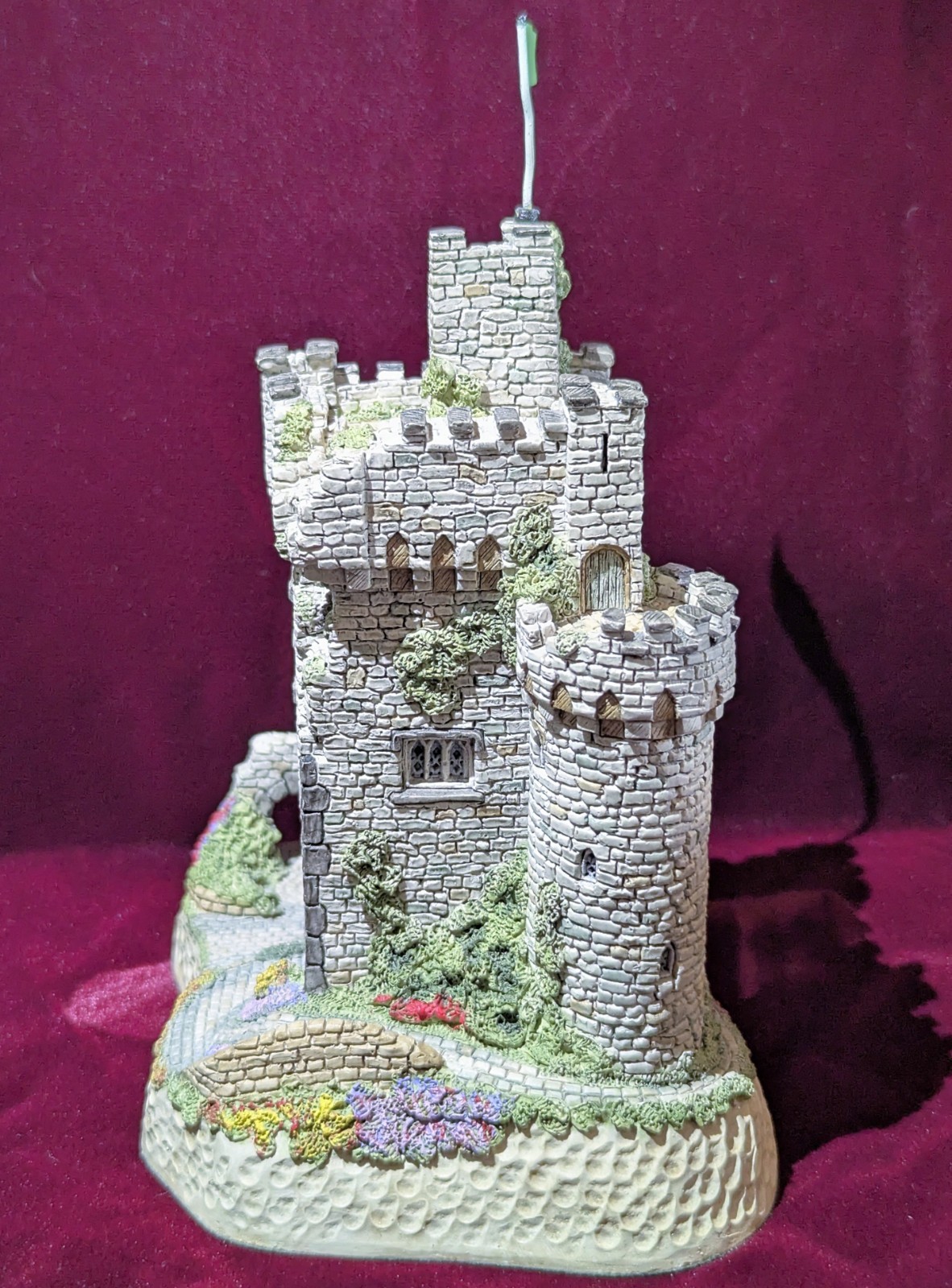 DAVID WINTER 1992 O’Donovan’s CASTLE – The IRISH Collection Home Decor Miniature