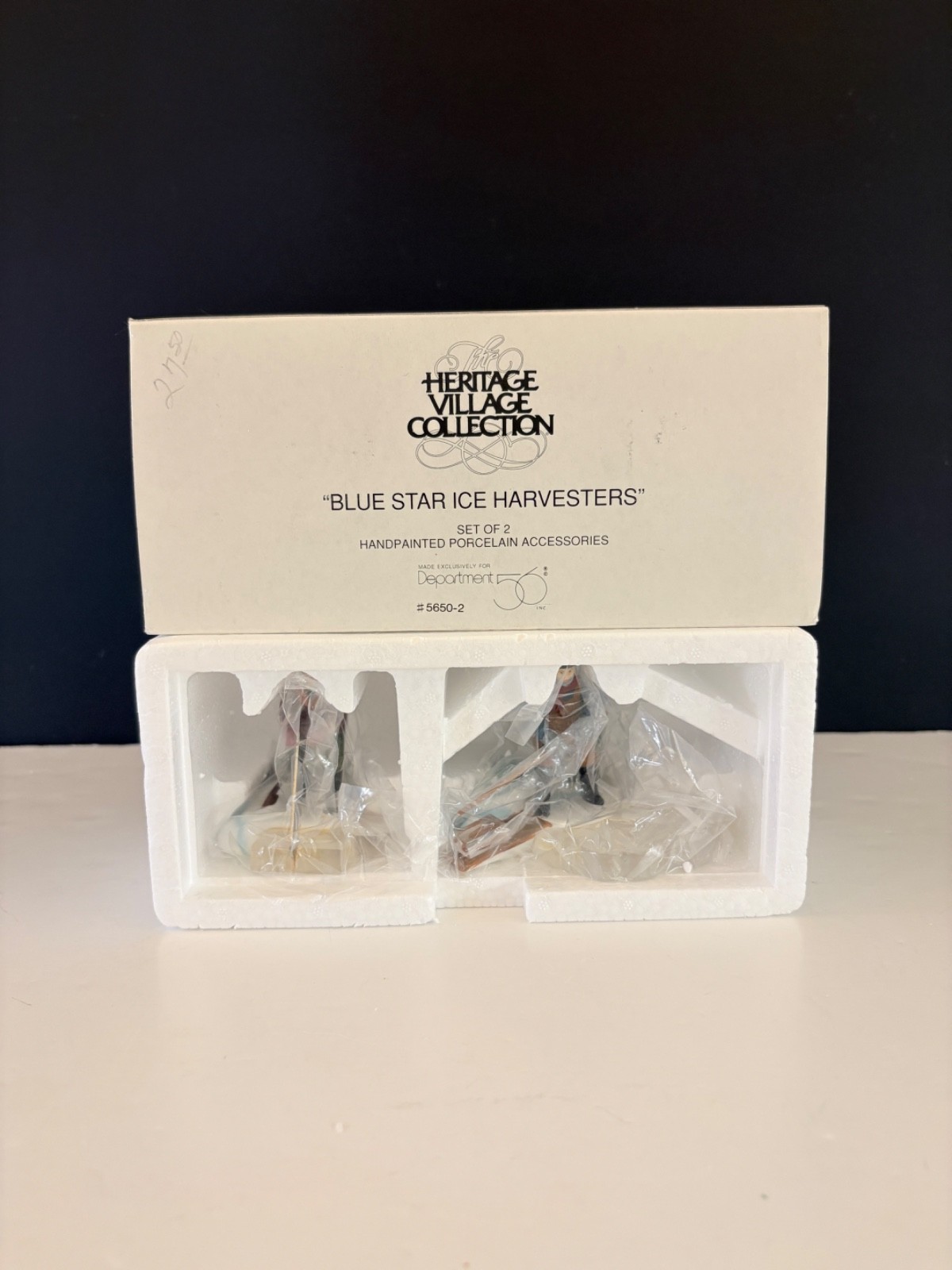 Blue Star Ice Harvesters New England Village Department 56 #56502 NIB