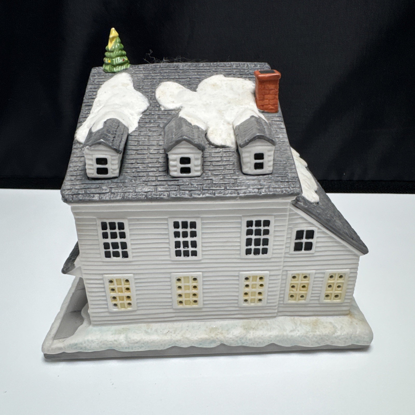 Rockwell’s Studio Christmas In Stockbridge Series Nejaimes Shop 1993 NO LIGHT