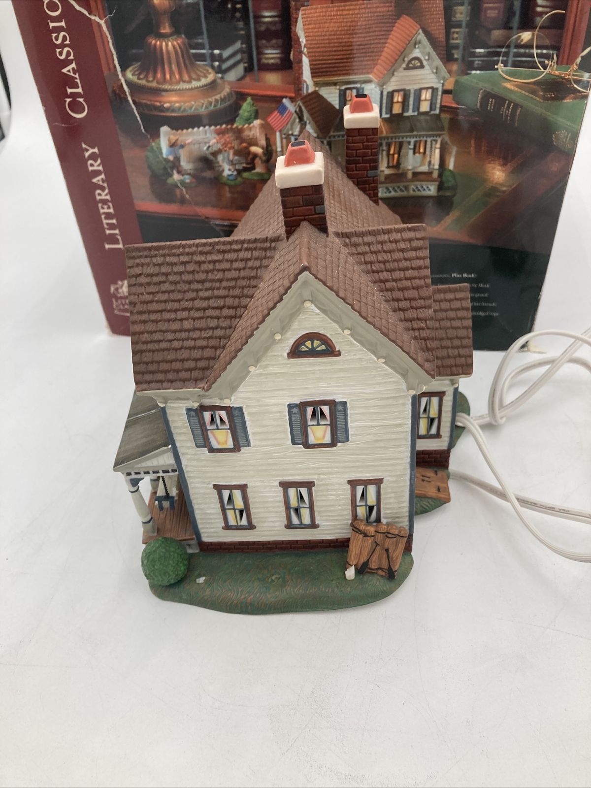 Dept 56 Literary Classics The Adventures of Tom Sawyer Aunt Polly’s House 58600
