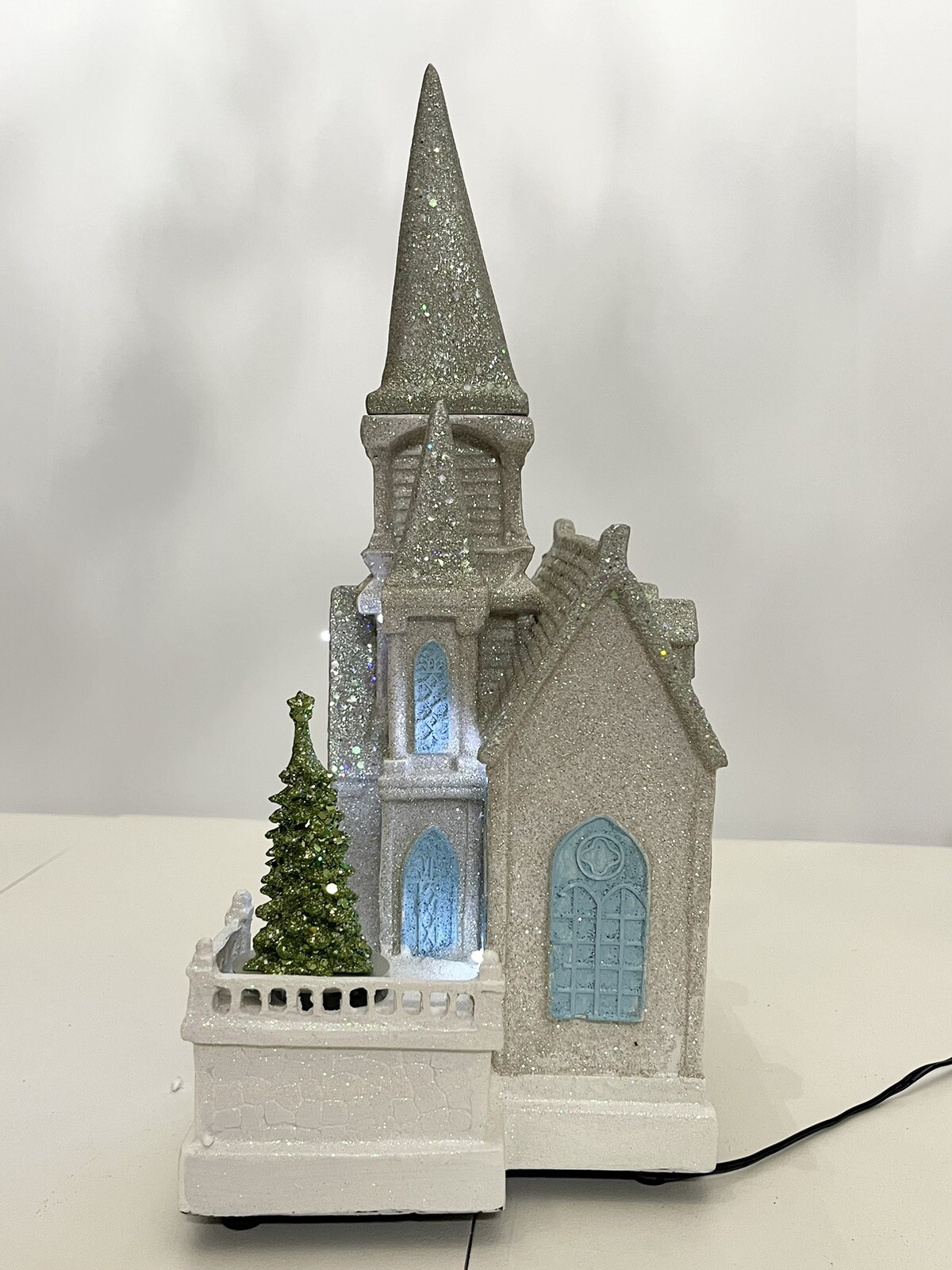 HOLIDAY LIVING Cathedral Church LED Lights Rotating Glittering Tree 15” EUC