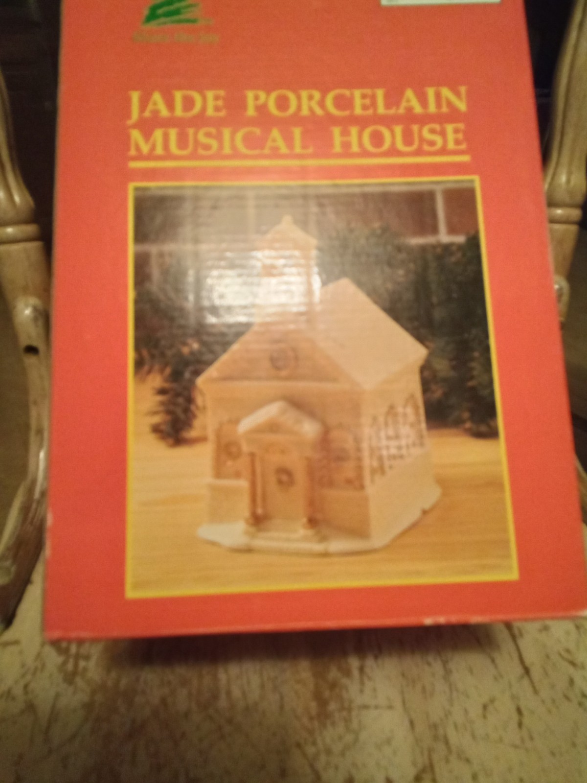 Share The Joy Jade Porcelain Musical House Christmas Village