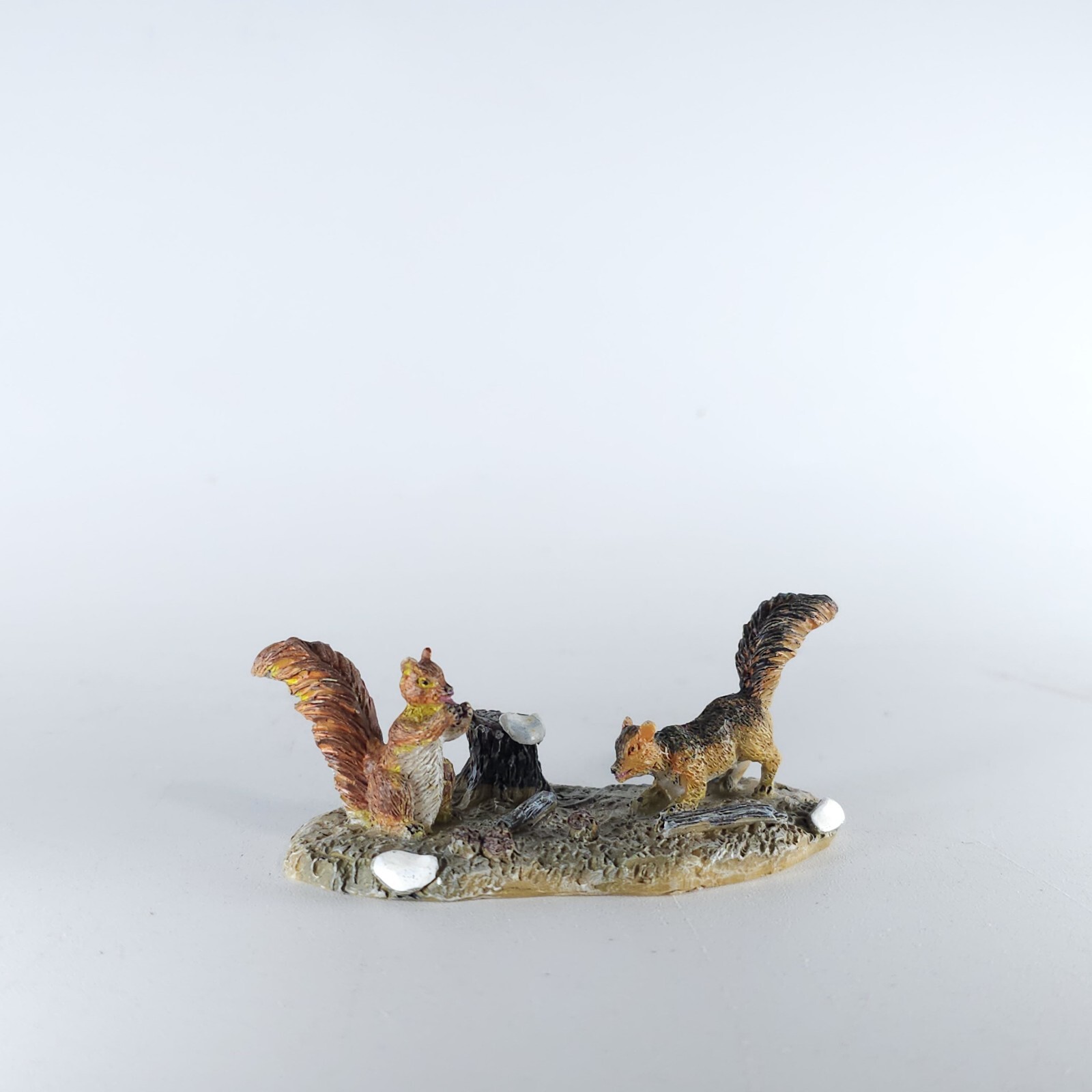 Lemax Figurine Two Squirrel Woodland Animals Christmas Village Accessory. 1×3 In