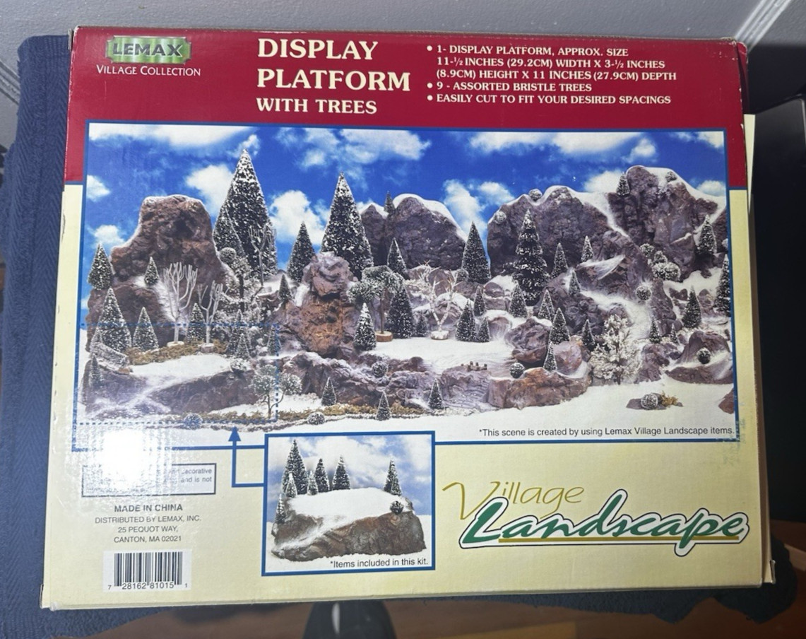 Lemax Landscape Accent Medium Display Platform Christmas Village w/Box