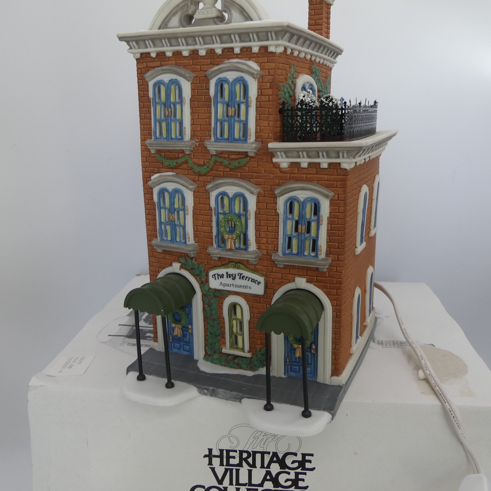 Dept 56 Ivy Terrace Apartments Christmas in the City Series