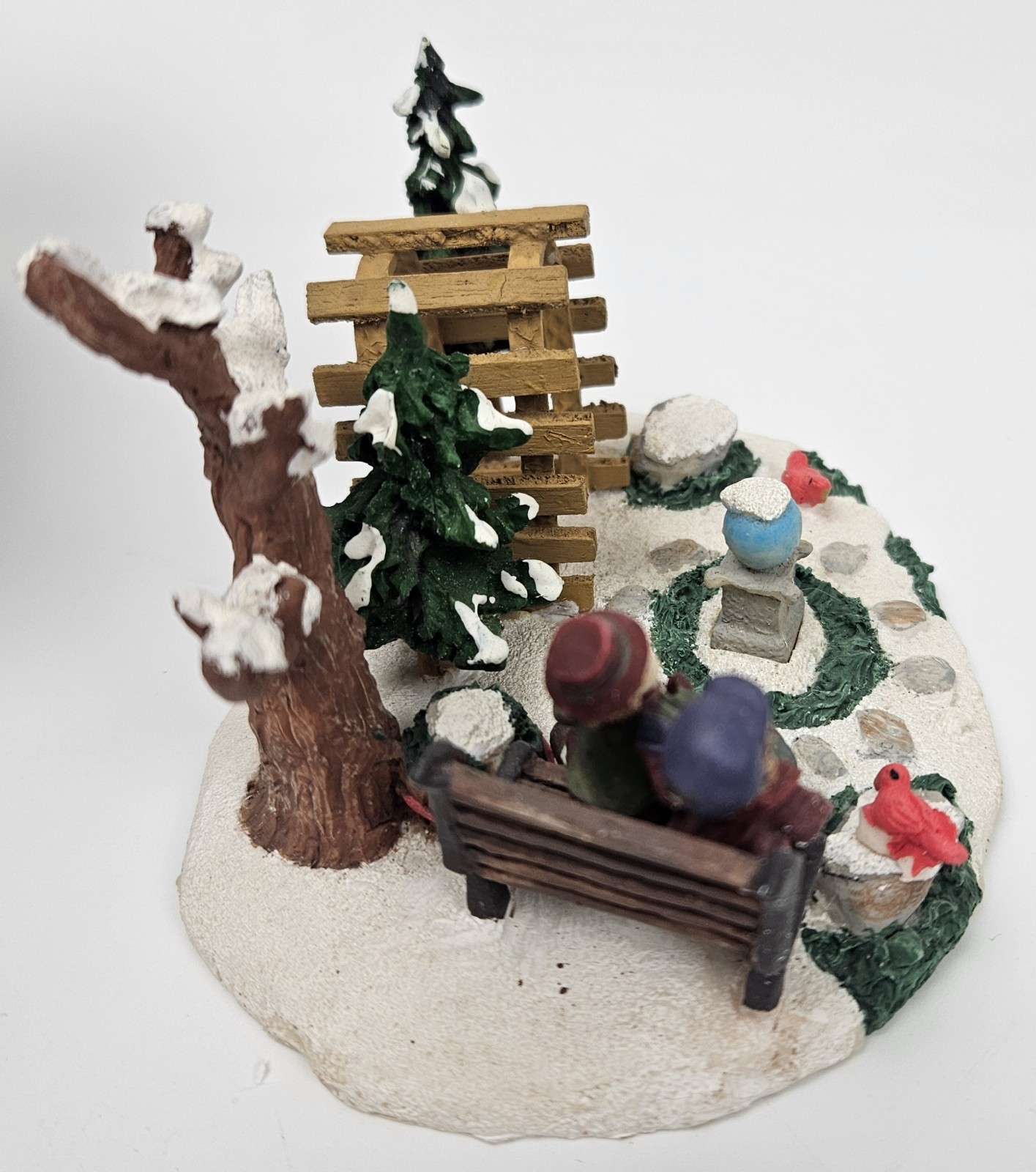 Victorian Village Collectibles Old Towne Garden Scene With Trellis 2000 Edition