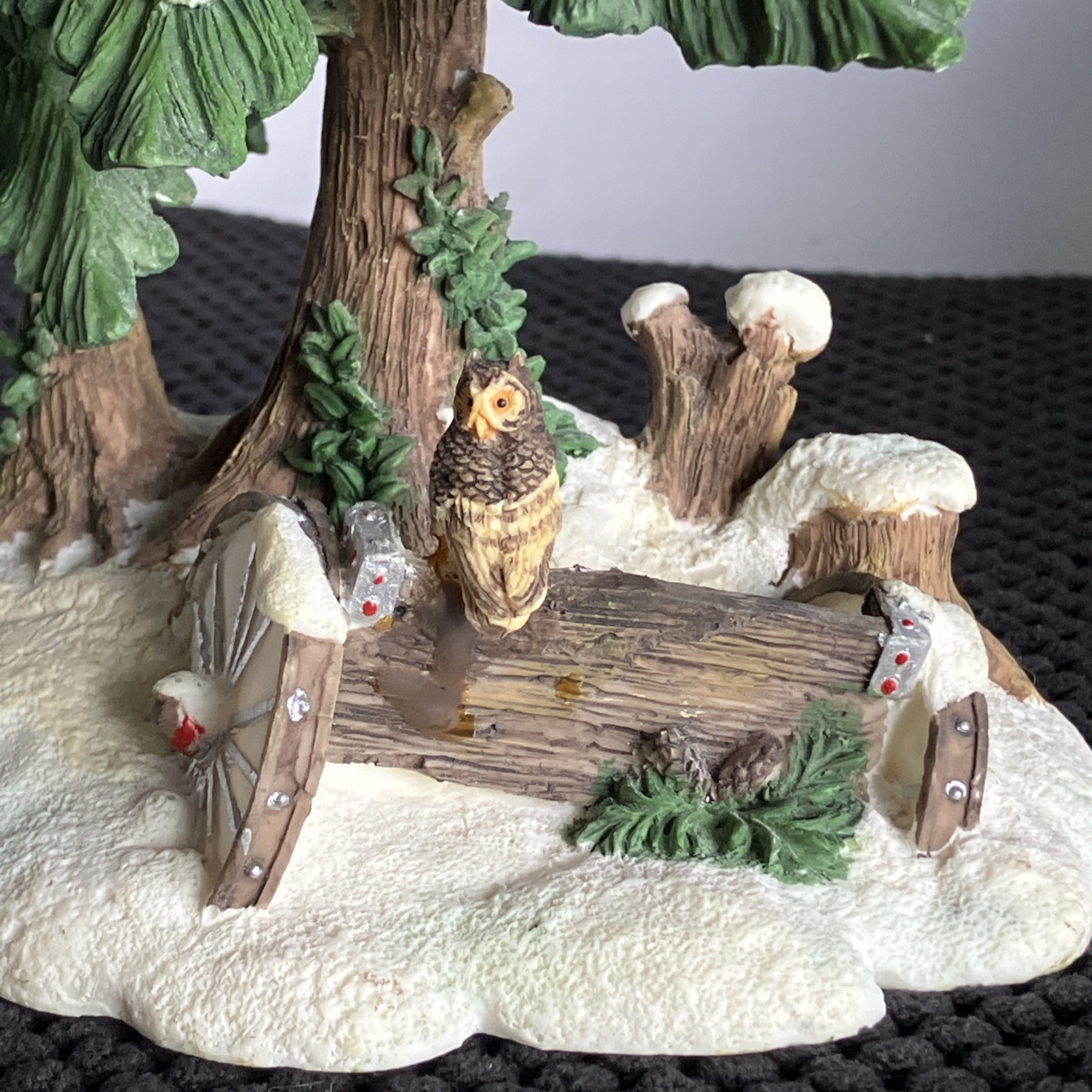Dickens Collectibles 9.5″ Tree with Wheels And Owl Resin W/ Box 1998